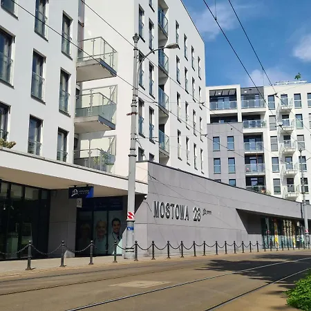 شقة Mostowa 23 Hugo Apartment, Self Check-in 24h, Free Parking, Air-conditioning بوزنان