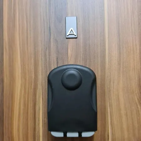 Mostowa 23 Hugo Apartment, Self Check-in 24h, Free Parking, Air-conditioning * Poznan