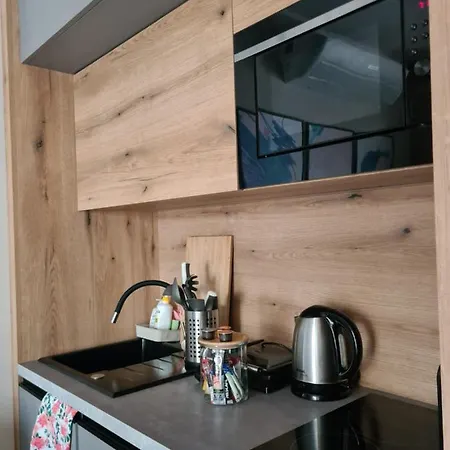 Mostowa 23 Hugo Apartment, Self Check-in 24h, Free Parking, Air-conditioning شقة