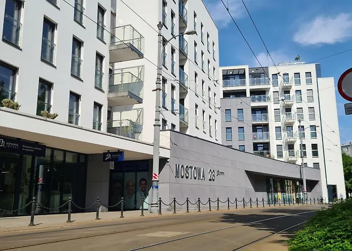 Apartment Mostowa 23 Hugo Apartment, Self Check-in 24h, Free Parking, Air-conditioning Poznan