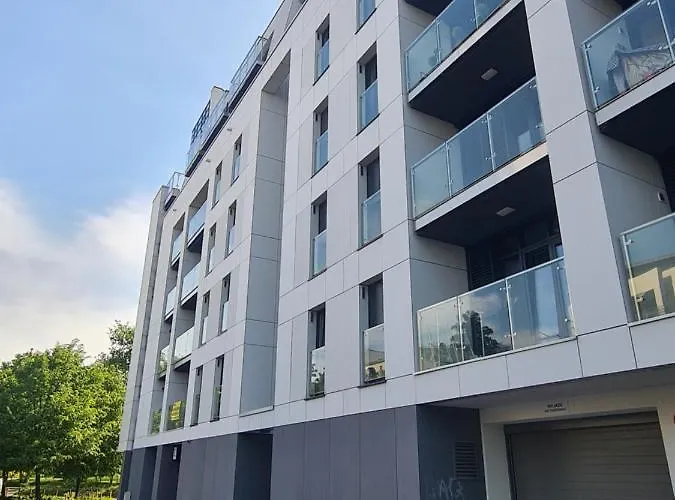 Mostowa 23 Hugo Apartment, Self Check-in 24h, Free Parking, Air-conditioning Apartment *