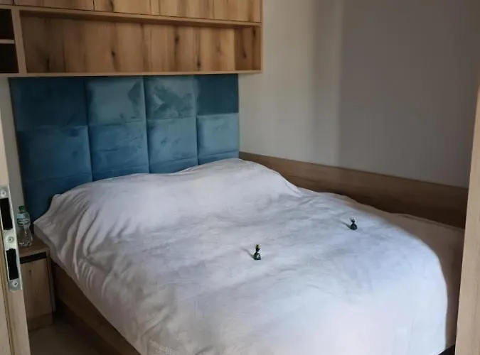 Mostowa 23 Hugo Apartment, Self Check-in 24h, Free Parking, Air-conditioning * Poznan