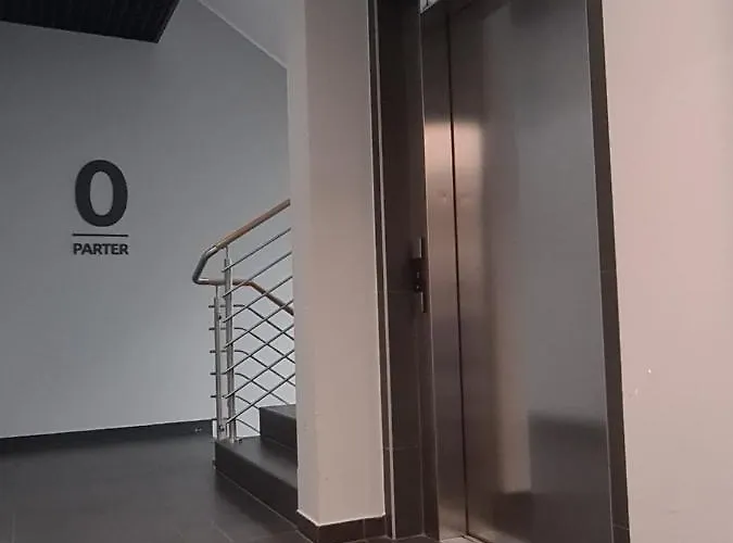 Lejlighed Mostowa 23 Hugo Apartment, Self Check-in 24h, Free Parking, Air-conditioning *