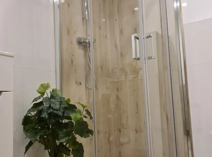 Mostowa 23 Hugo Apartment, Self Check-in 24h, Free Parking, Air-conditioning * Poznań