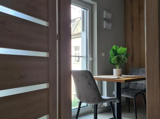 아파트 Mostowa 23 Hugo Apartment, Self Check-in 24h, Free Parking, Air-conditioning *