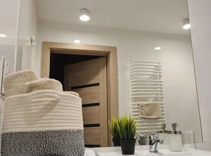 아파트 Mostowa 23 Hugo Apartment, Self Check-in 24h, Free Parking, Air-conditioning *